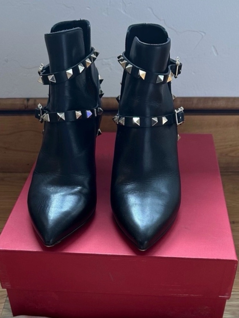 Valentino Garavani Black Leather Pointed Ankle Rockstud Booties